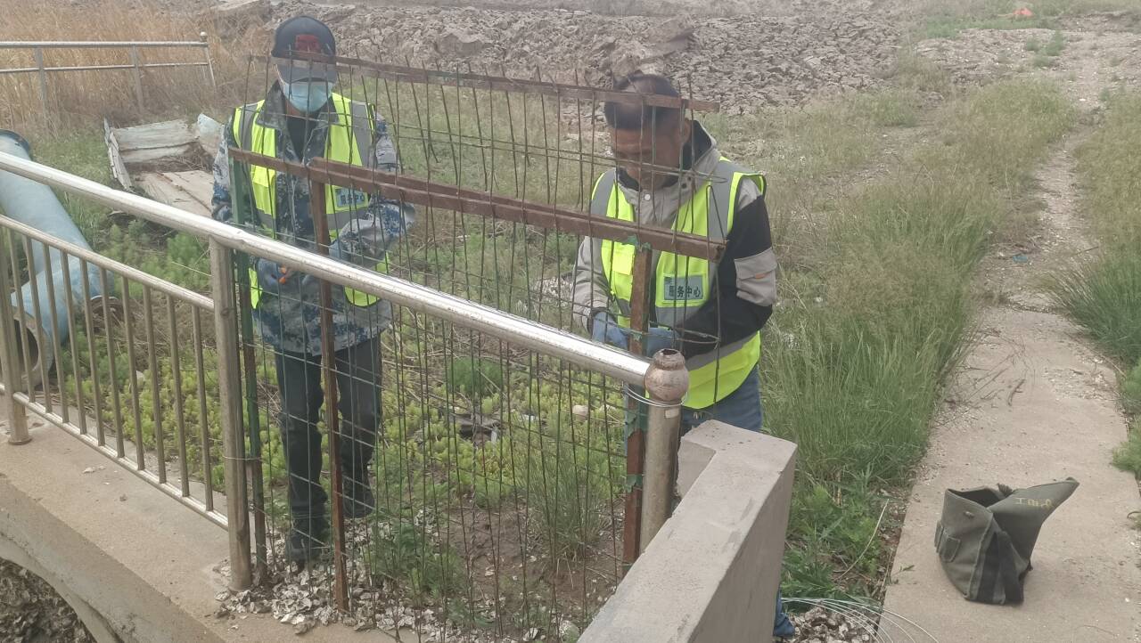 5.8服務(wù)中心泵站維修護欄